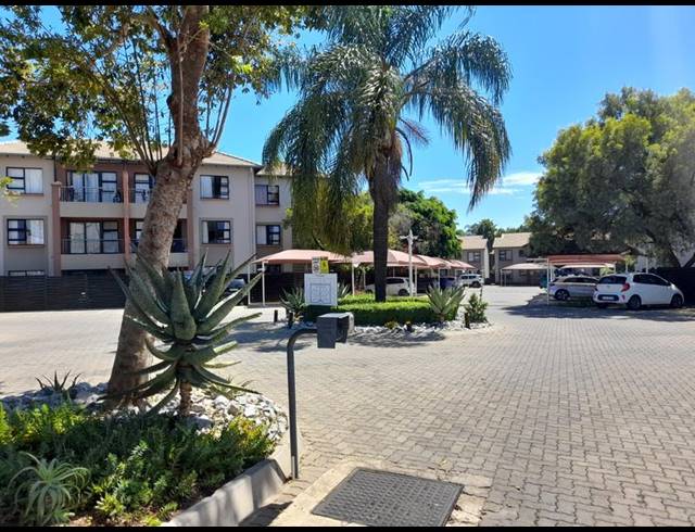 2 BEDROOM APARTMENT FOR SALE IN NORTH RIDING